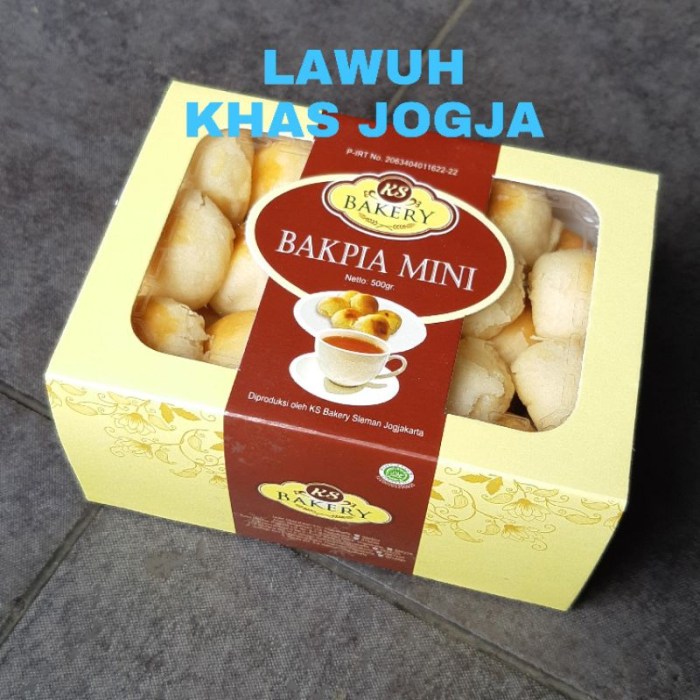 Kualitas rasa bakpia kurnia sari vs merek lain