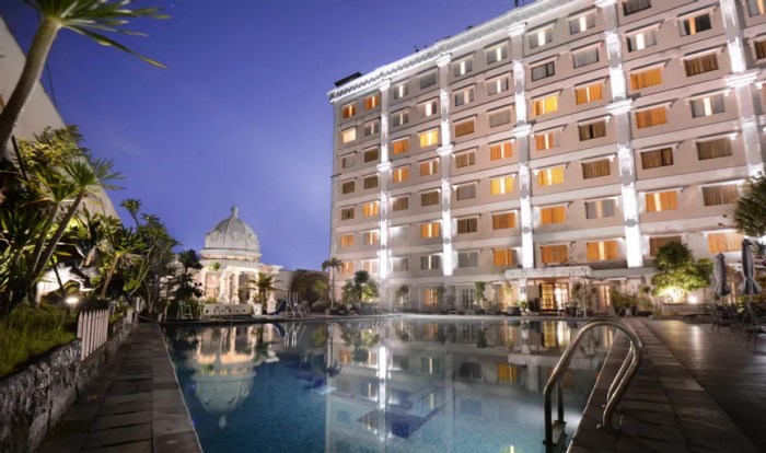 Hotel yogyakarta phoenix star mgallery stars map video see collection accorhotels